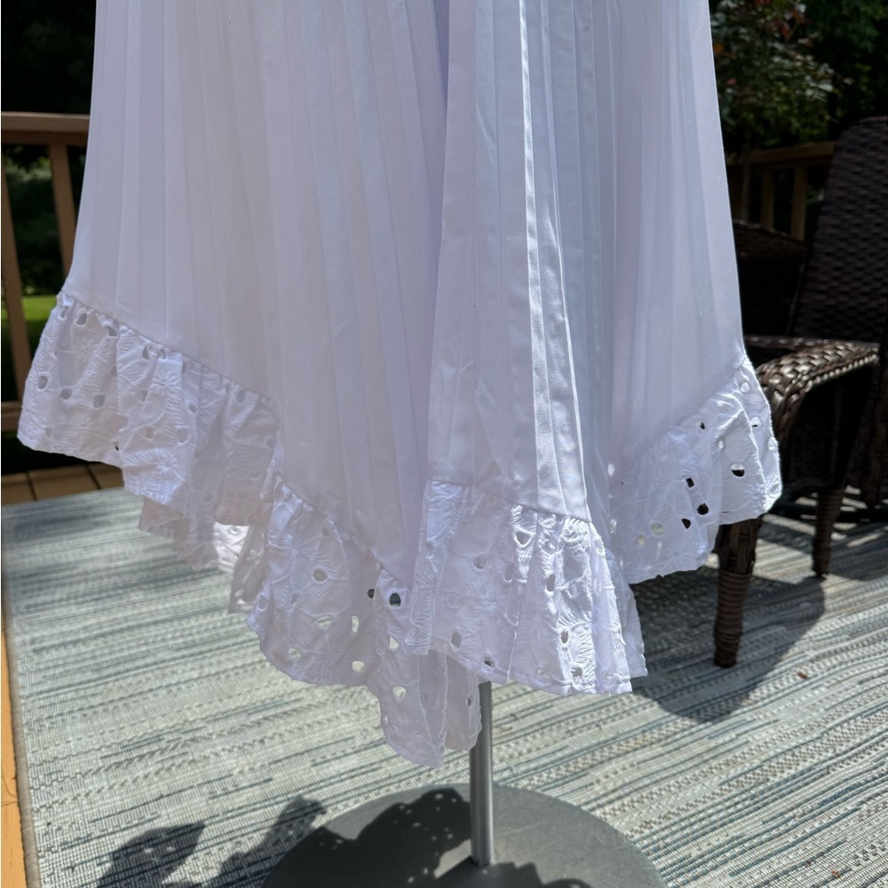 Boston Proper NWT White Pleated Eyelet Boho Midi Skirt Handkerchief Hem Size XS - Picture 5 of 16